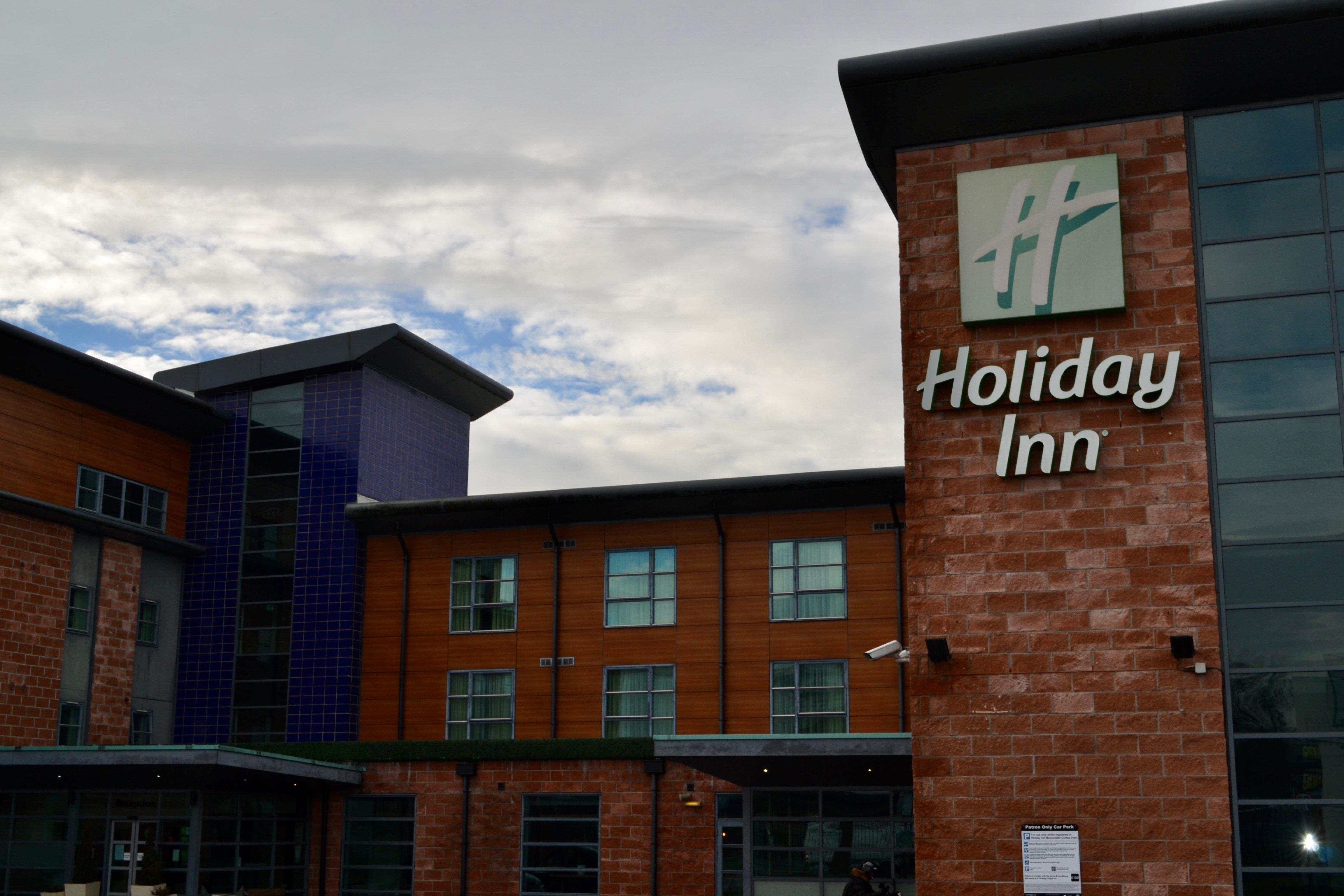 Holiday Inn Manchester - Central Park, An Ihg Hotel Екстер'єр фото